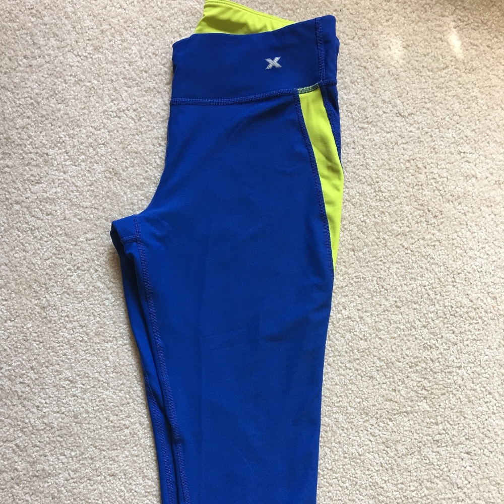 Performance Wear Matching Set - Picture 4 of 5